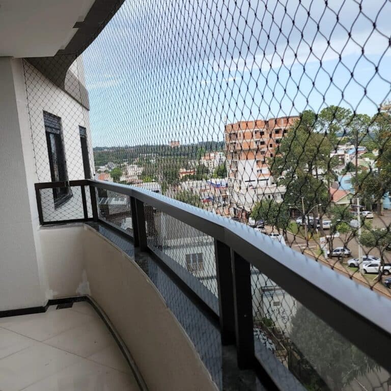 Redes de Proteção para Crianças e Idosos